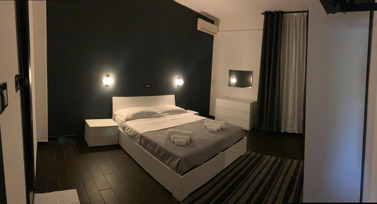 Hotel Neyra Beach Rimini Exterior photo