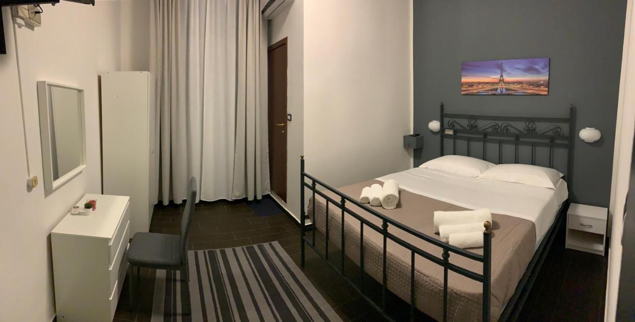 Hotel Neyra Beach Rimini Exterior photo
